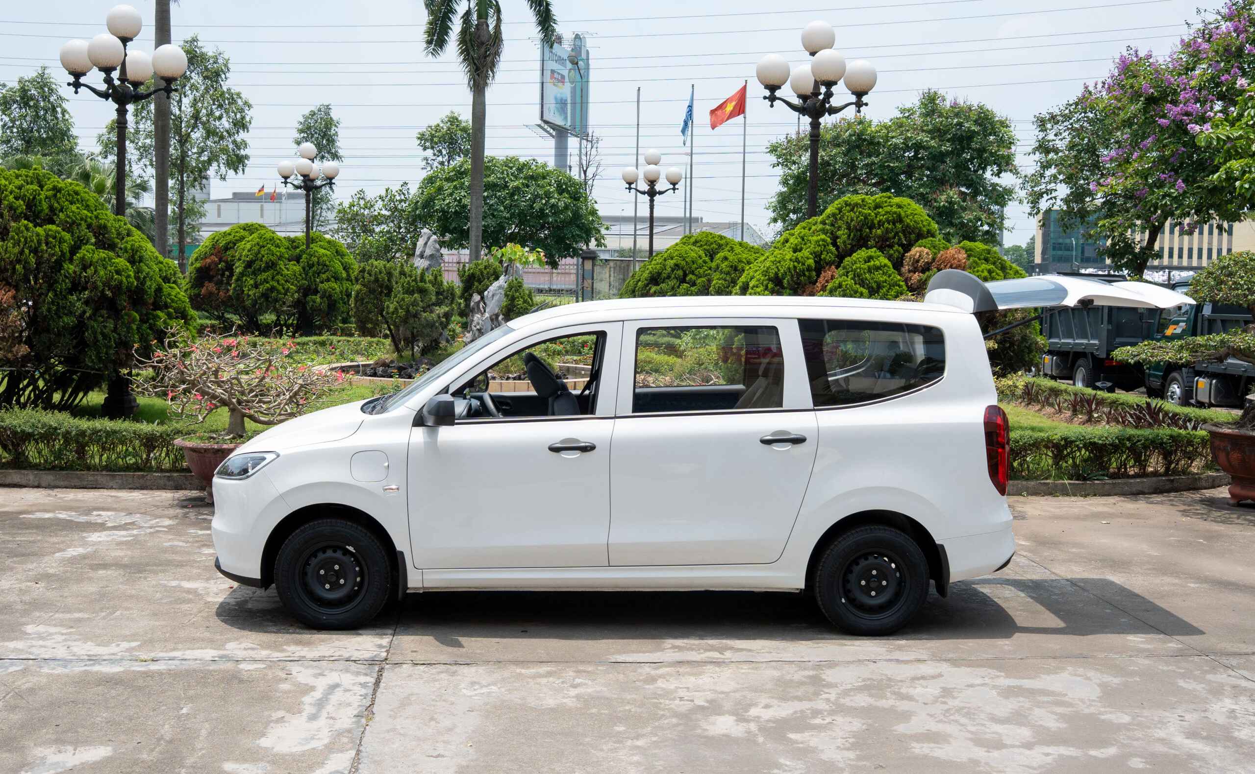 Car360 cover
