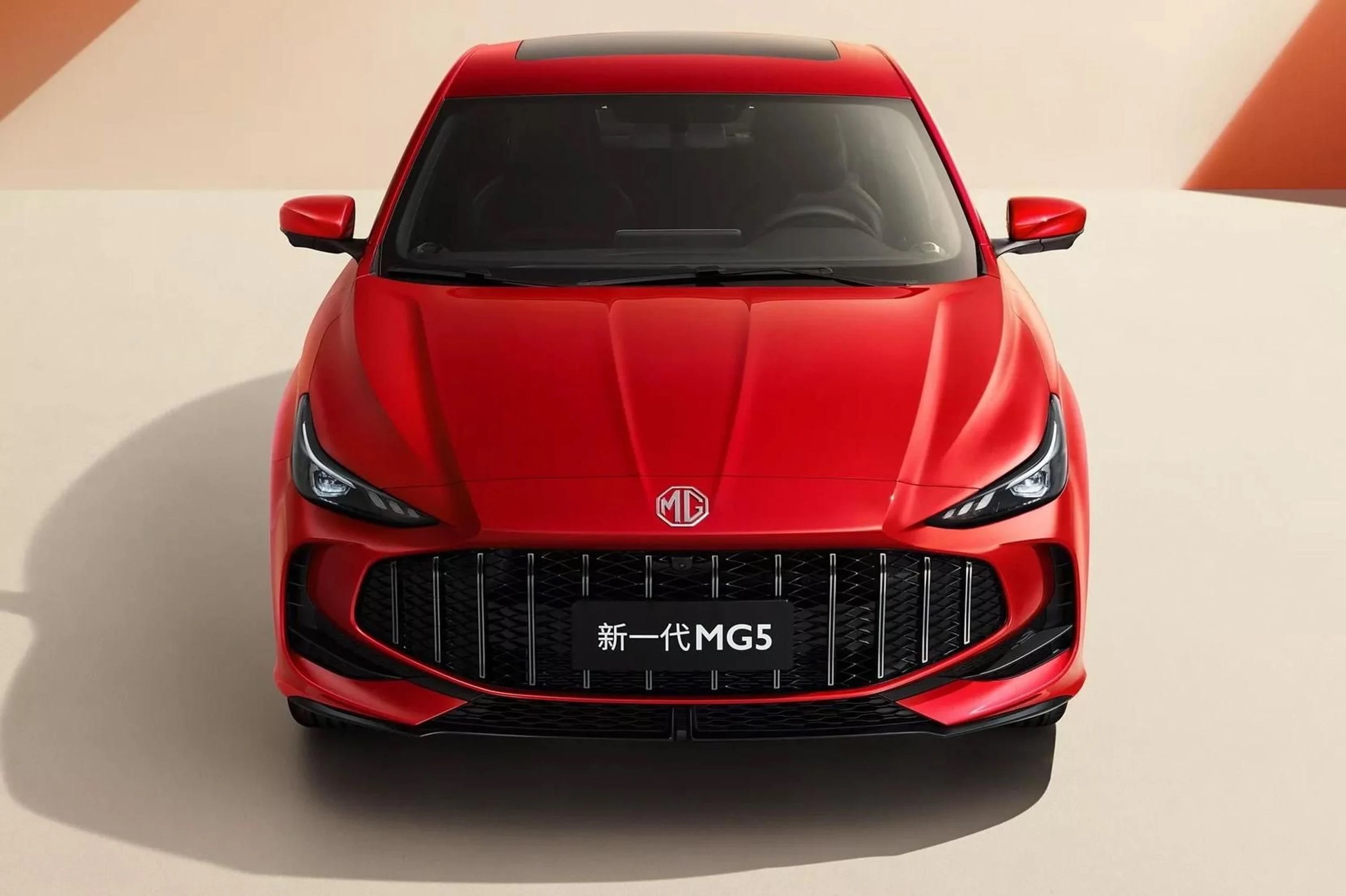 MG - Car360 - 12820254