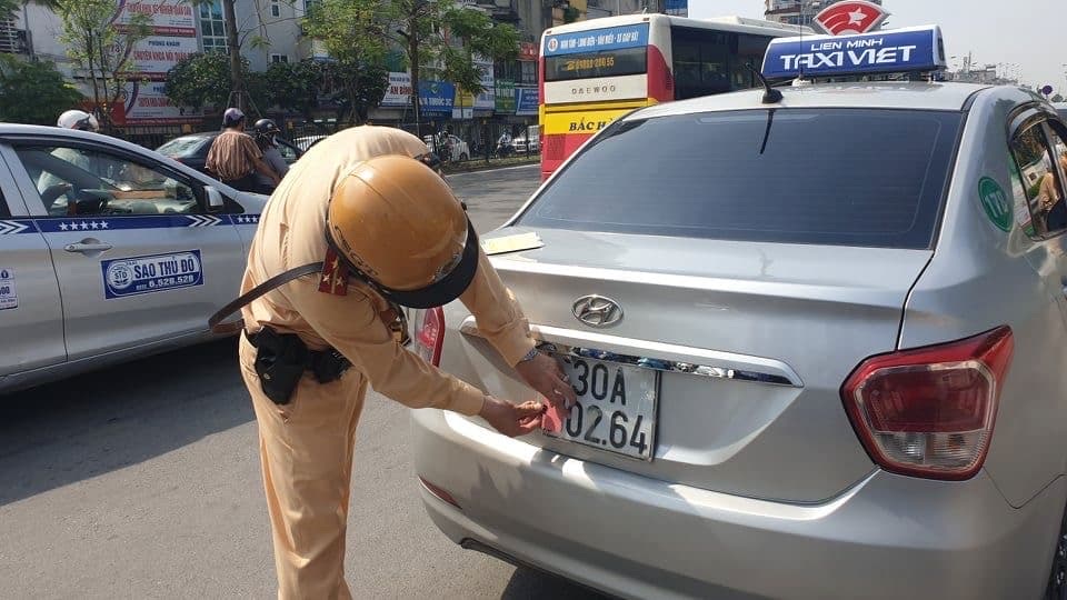 PhatGiaoThong - Car360 - 12820252 PhatGiaoThong - Car360 - 12820252
