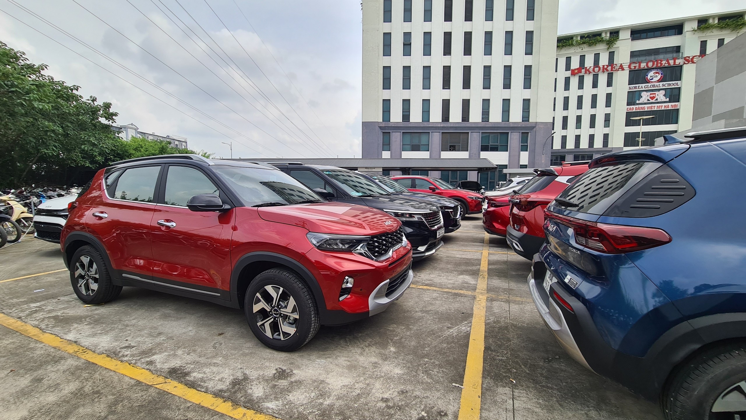 ChinhSachT8 - Car360 - 3820253 ChinhSachT8 - Car360 - 3820253