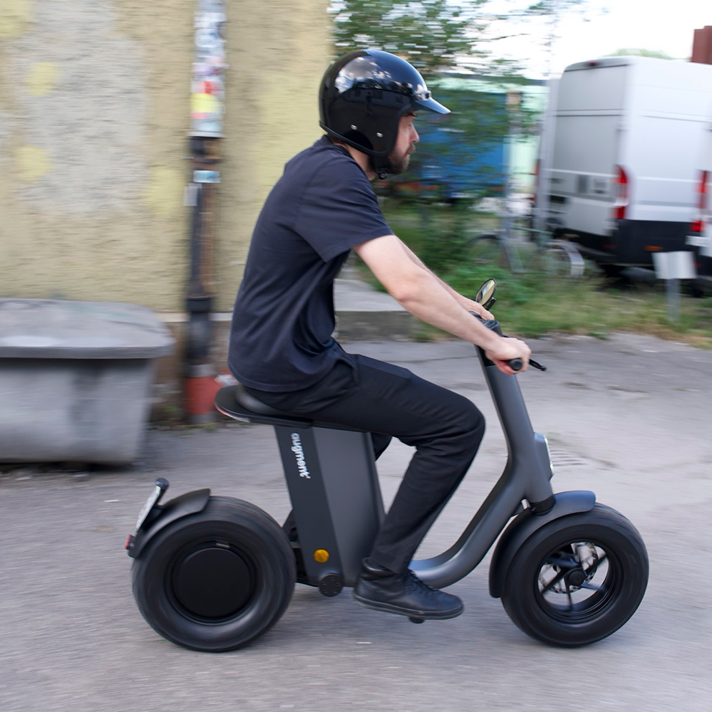 Augment_360_riding