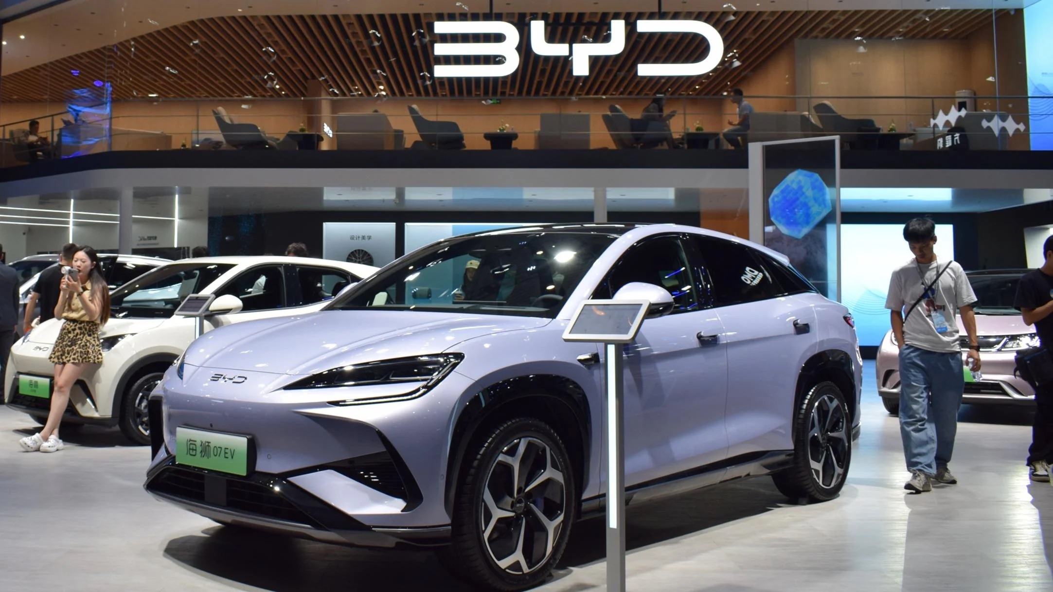 Toyota - Car360 - 10820253