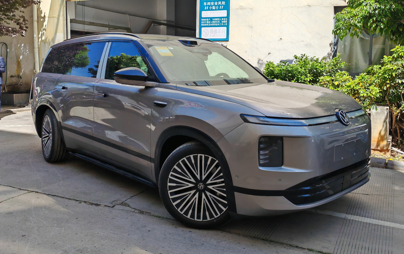 EREV - Car360 - 5820253 EREV - Car360 - 5820253