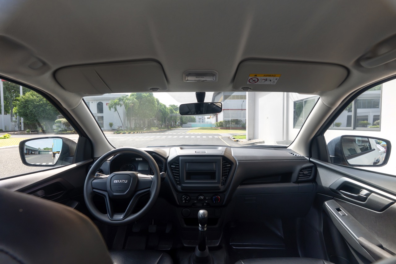 Isuzu D-Max - Car360 - 30720251 Isuzu D-Max - Car360 - 30720251