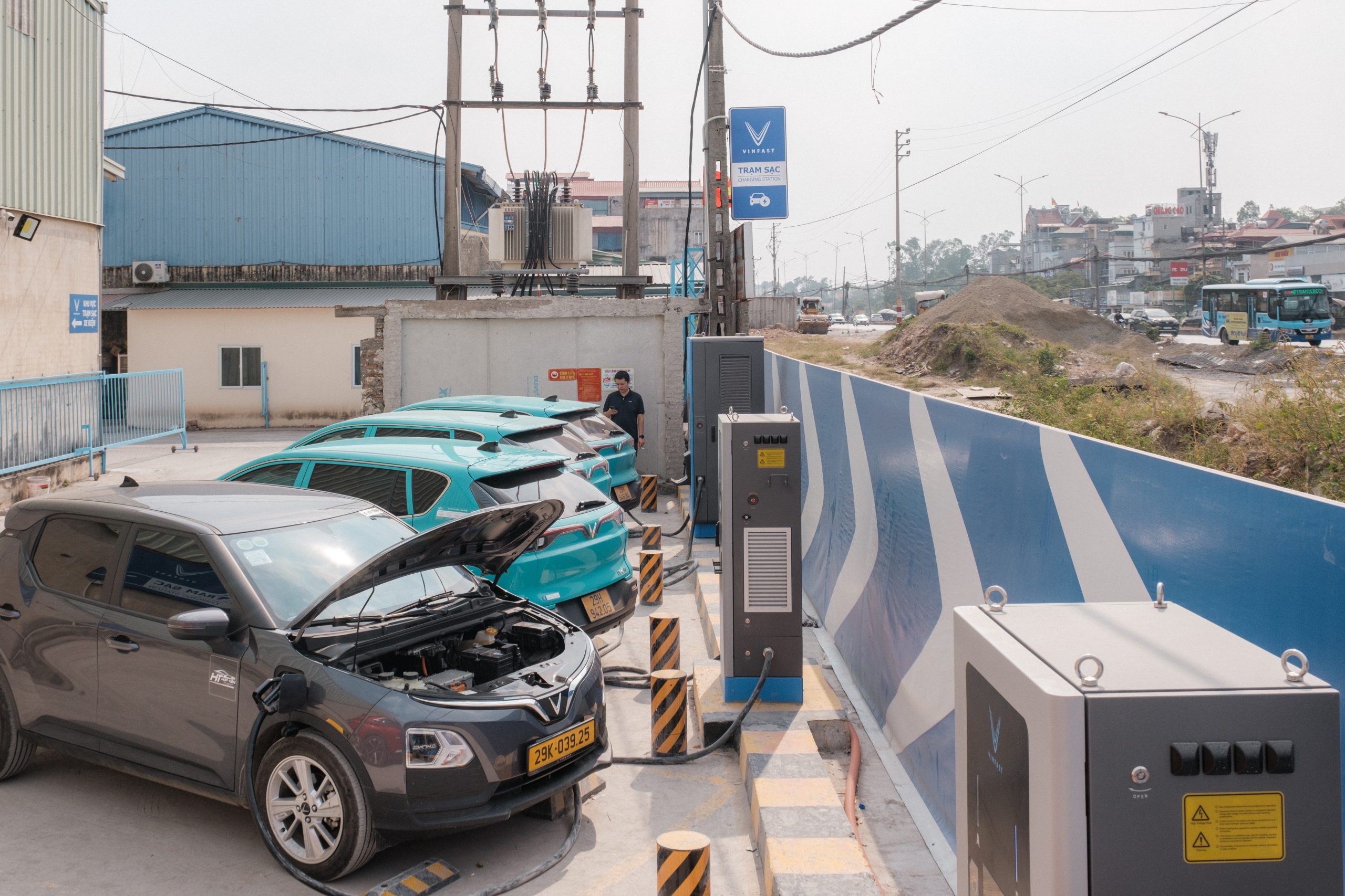 xedien - Car360 - 27820253 xedien - Car360 - 27820253