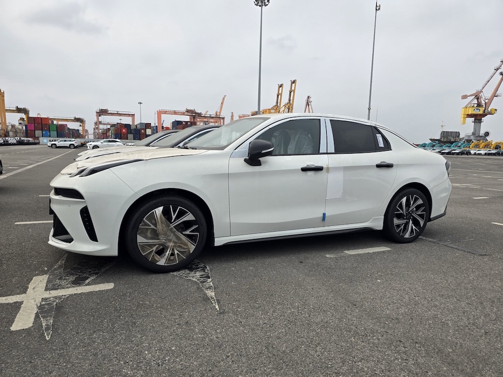 car360_lynk-co_3