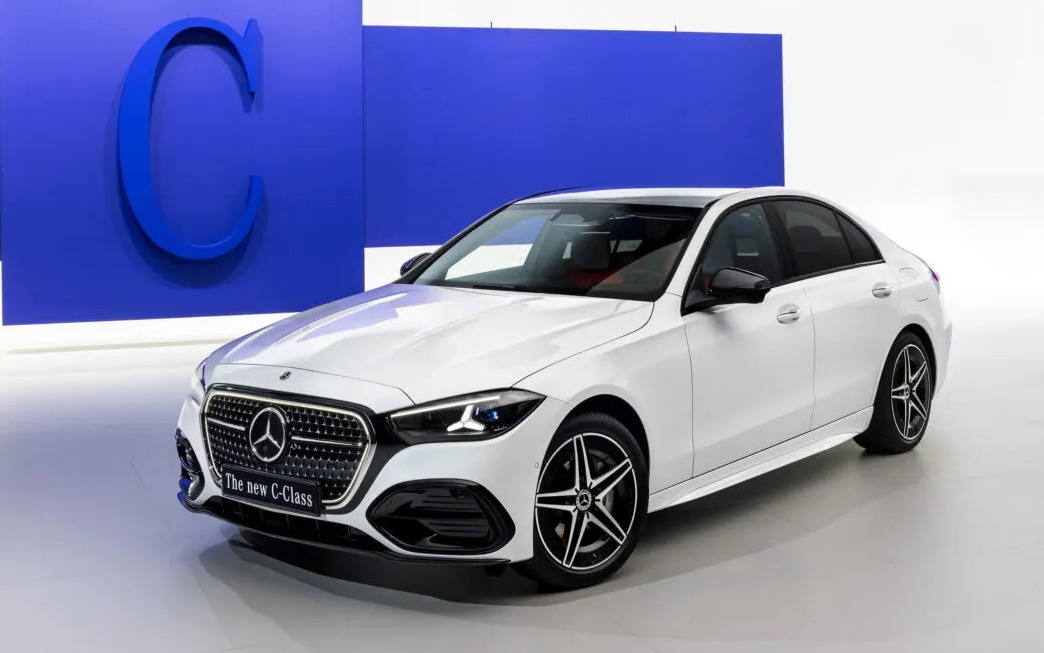 Mercedes-Benz C-Class - Car360 - 18820254